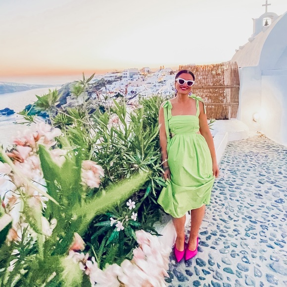 Meet your Posher, Melita - Picture 1 of 1